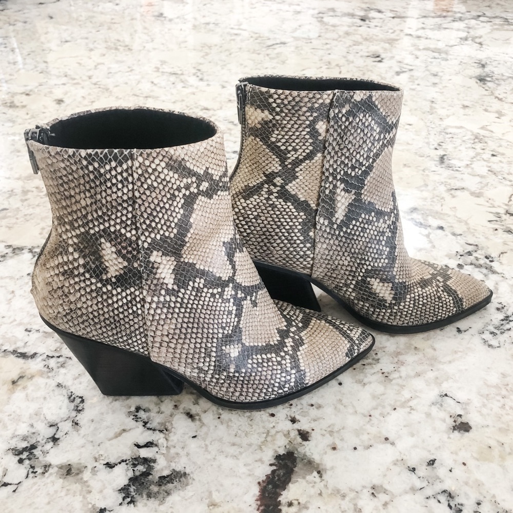 Dolce Vita snake booties